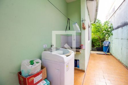 Casa à venda com 400m², 4 quartos e 2 vagasLavanderia 