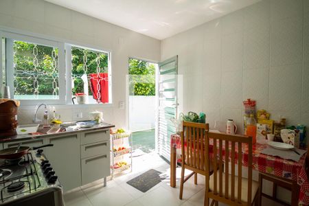 Casa à venda com 400m², 4 quartos e 2 vagasCozinha  - Casa 2