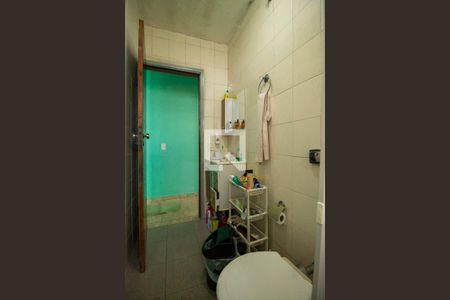 Casa à venda com 400m², 4 quartos e 2 vagasBanheiro 1  - Casa 2