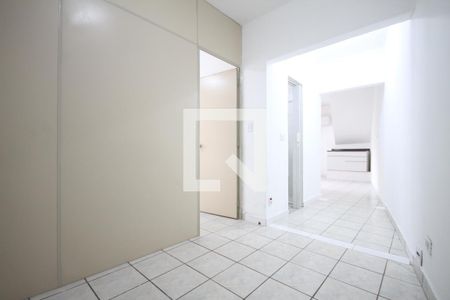 Sala de kitnet/studio para alugar com 1 quarto, 43m² em Vila Monumento, São Paulo