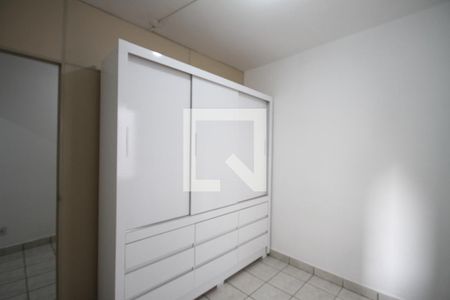 Quarto  de kitnet/studio para alugar com 1 quarto, 43m² em Vila Monumento, São Paulo