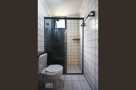 Apartamento à venda com 59m², 2 quartos e 1 vaga Apartamento à venda com 59m², 2 quartos e 1 vagaBanheiro
