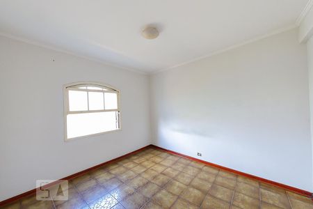 Quarto 2 de apartamento para alugar com 2 quartos, 55m² em Jardim Gopouva, Guarulhos