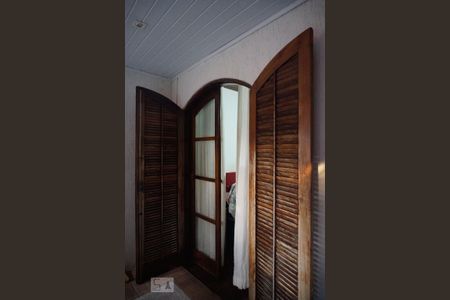 Casa à venda com 240m², 5 quartos e 3 vagasCasa 2 - Varanda da Suíte