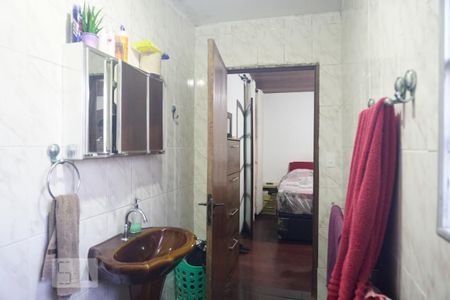 Casa à venda com 240m², 5 quartos e 3 vagasCasa 2 - Banheiro da Suíte