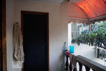 Casa à venda com 240m², 5 quartos e 3 vagasCasa 2 - Varanda da Suíte