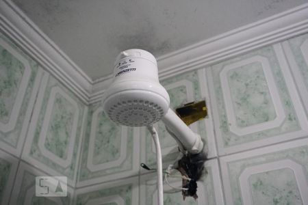 Casa à venda com 240m², 5 quartos e 3 vagasCasa 2 - Banheiro Social