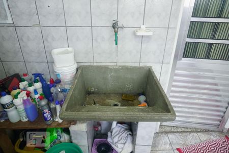 Casa à venda com 240m², 5 quartos e 3 vagasCasa 2 - Lavanderia