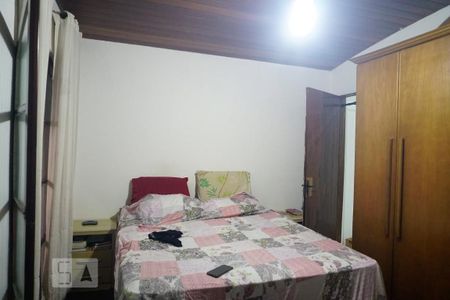 Casa à venda com 240m², 5 quartos e 3 vagasCasa 2 - Suíte