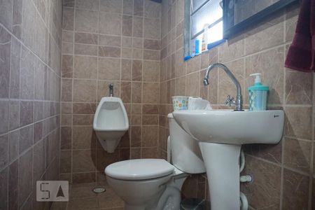 Casa à venda com 240m², 5 quartos e 3 vagasLavabo da Churrasqueira