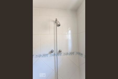 Casa à venda com 550m², 4 quartos e 6 vagasBanheiro Suíte 2