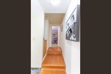 Casa à venda com 550m², 4 quartos e 6 vagasCorredor