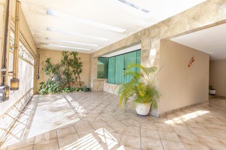 Casa à venda com 550m², 4 quartos e 6 vagasGaragem