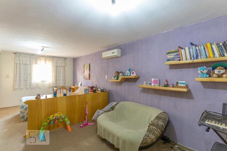 Casa à venda com 550m², 4 quartos e 6 vagasSuíte 1