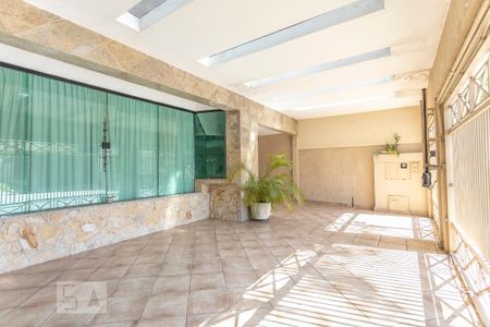 Casa à venda com 550m², 4 quartos e 6 vagasGaragem
