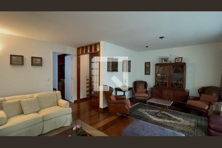 Sala 1 de casa à venda com 6 quartos, 300m² em Vila Madalena, São Paulo