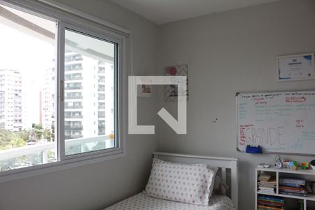 Quarto  de apartamento para alugar com 2 quartos, 70m² em Jacarepaguá, Rio de Janeiro