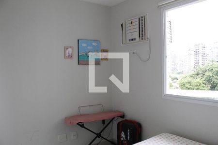 Quarto  de apartamento para alugar com 2 quartos, 70m² em Jacarepaguá, Rio de Janeiro