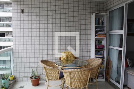 Apartamento para alugar com 2 quartos, 70m² em Jacarepaguá, Rio de Janeiro