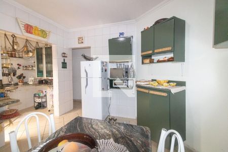 Apartamento à venda com 110m², 3 quartos e 2 vagas Apartamento à venda com 110m², 3 quartos e 2 vagascozinha