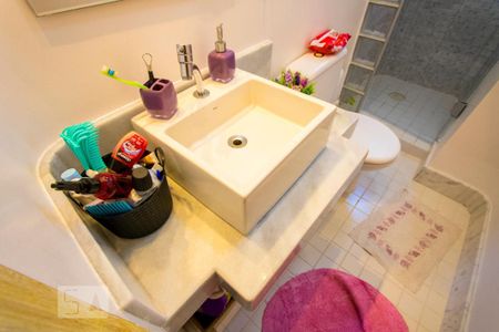 Apartamento à venda com 112m², 3 quartos e 1 vagaBanheiro social