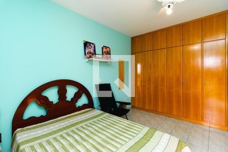 Casa à venda com 372m², 3 quartos e 4 vagasQuarto 1