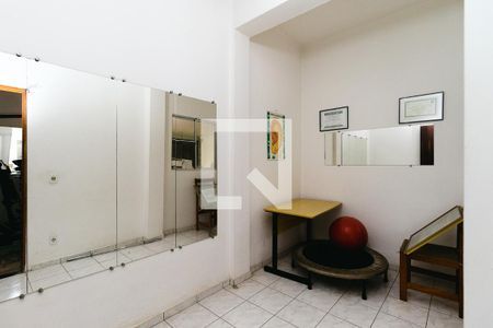 Casa à venda com 372m², 3 quartos e 4 vagasEscritório