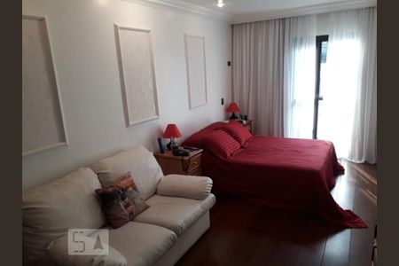 Casa à venda com 800m², 7 quartos e 6 vagasQuarto