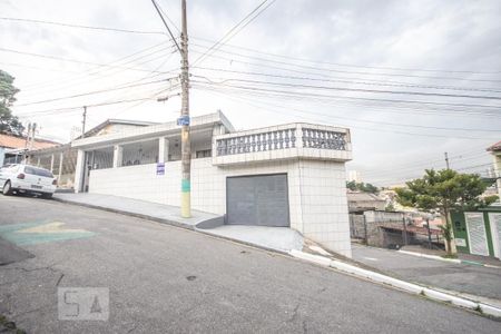 Casa à venda com 110m², 4 quartos e 1 vagaFachada