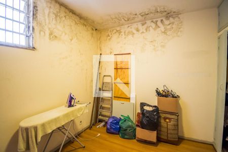 Casa à venda com 250m², 4 quartos e 4 vagas Casa à venda com 250m², 4 quartos e 4 vagasQuarto 3