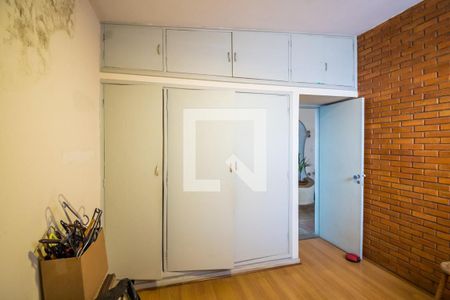 Casa à venda com 250m², 4 quartos e 4 vagas Casa à venda com 250m², 4 quartos e 4 vagasQuarto 3