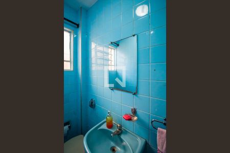 Casa à venda com 250m², 4 quartos e 4 vagas Casa à venda com 250m², 4 quartos e 4 vagasLavabo