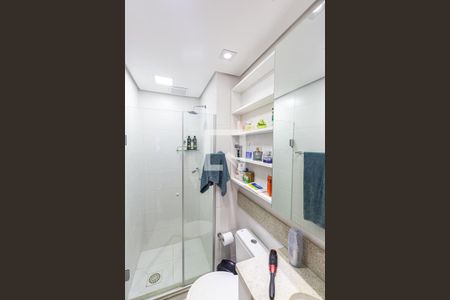 Apartamento à venda com 62m², 2 quartos e 1 vaga Apartamento à venda com 62m², 2 quartos e 1 vagaBanheiro