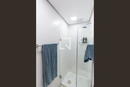Apartamento à venda com 62m², 2 quartos e 1 vaga Apartamento à venda com 62m², 2 quartos e 1 vagaBanheiro