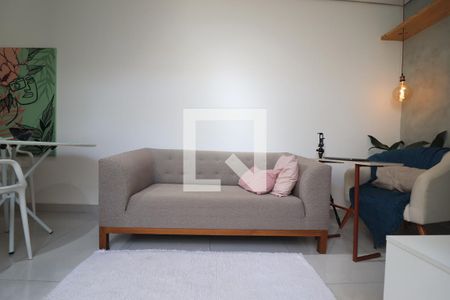 Apartamento à venda com 2 quartos, 38m² em Vila Scarpelli, Santo André