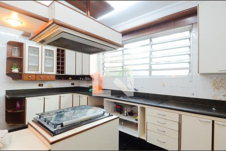 Casa à venda com 450m², 4 quartos e 5 vagasCozinha