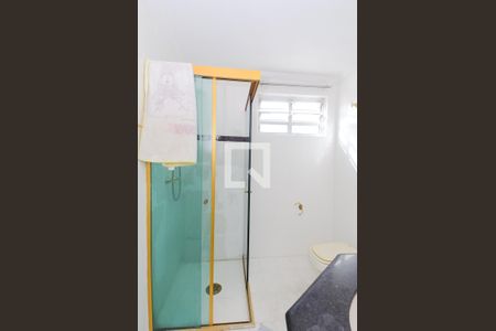 Casa à venda com 450m², 4 quartos e 5 vagasBanheiro da Suíte 3