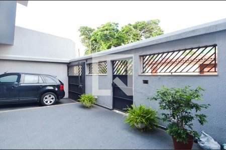 Casa à venda com 450m², 4 quartos e 5 vagasQuintal