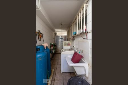 Casa à venda com 212m², 4 quartos e 3 vagasÁrea de Serviço