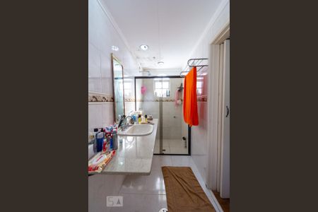 Casa à venda com 212m², 4 quartos e 3 vagasBanheiro Suíte 3