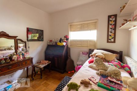 Casa à venda com 212m², 4 quartos e 3 vagasQuarto 2