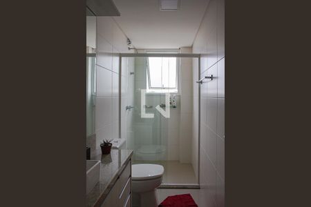 Apartamento à venda com 79m², 2 quartos e 2 vagas Apartamento à venda com 79m², 2 quartos e 2 vagasBanheiro