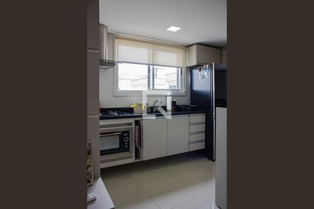 Apartamento à venda com 79m², 2 quartos e 2 vagas Apartamento à venda com 79m², 2 quartos e 2 vagasCozinha