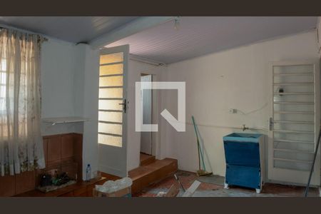 Casa à venda com 77m², 2 quartos e 1 vaga Casa à venda com 77m², 2 quartos e 1 vagaÁrea de Serviço