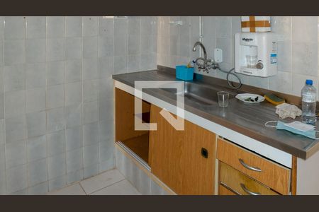 Casa à venda com 77m², 2 quartos e 1 vaga Casa à venda com 77m², 2 quartos e 1 vagaCozinha