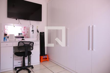 Casa à venda com 200m², 3 quartos e 2 vagas Casa à venda com 200m², 3 quartos e 2 vagasQuarto 3