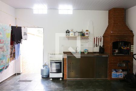Casa à venda com 200m², 3 quartos e 2 vagas Casa à venda com 200m², 3 quartos e 2 vagasArea de Churrasqueira e Lavanderia