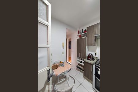 Apartamento à venda com 111m², 2 quartos e 1 vaga Apartamento à venda com 111m², 2 quartos e 1 vagaCozinha