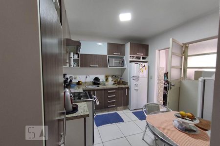 Apartamento à venda com 111m², 2 quartos e 1 vaga Apartamento à venda com 111m², 2 quartos e 1 vagaCozinha