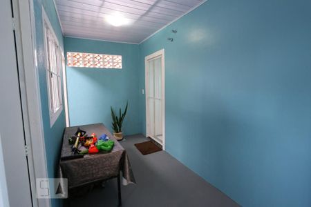 Casa à venda com 260m², 3 quartos e 3 vagasCorredor de Entrada e Saída